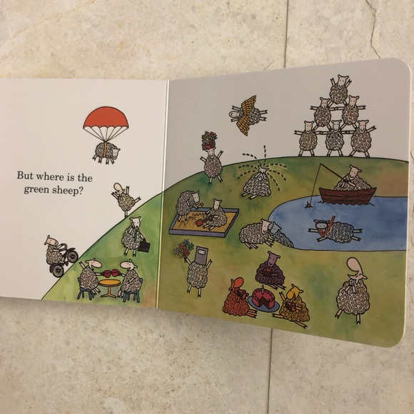 Children’s Collection 4 books Peekaboo! F - Picture 13 of 13